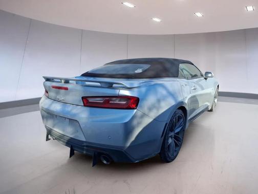 2017 Chevrolet Camaro 2LT