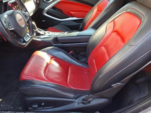 2017 Chevrolet Camaro 2LT