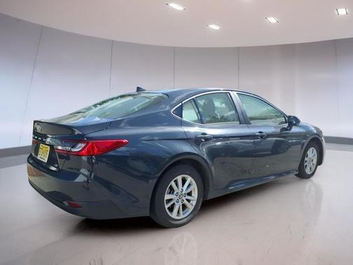 Underground 2025 Toyota Camry LE