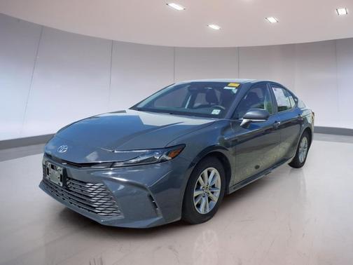 Underground 2025 Toyota Camry LE