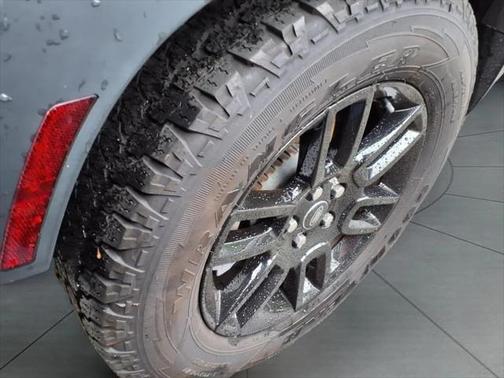 2023 Land Rover Defender 90 X-Dynamic SE