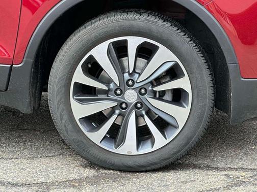 Cinnabar Metallic 2022 Buick Encore Preferred