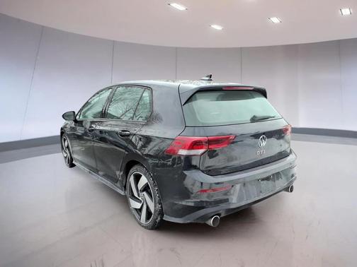 Deep Black Pearl 2024 Volkswagen Golf GTI 2.0T S DSG