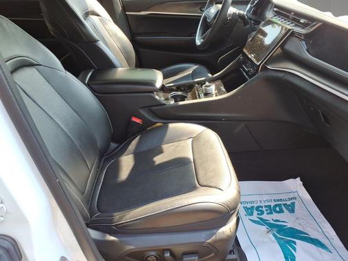 Bright White Clearcoat 2023 Jeep Grand Cherokee 4xe Base