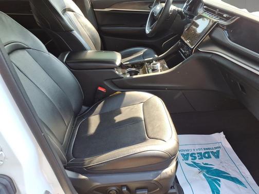 Bright White Clearcoat 2023 Jeep Grand Cherokee 4xe Base
