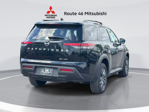 2024 Nissan Pathfinder SV 4WD