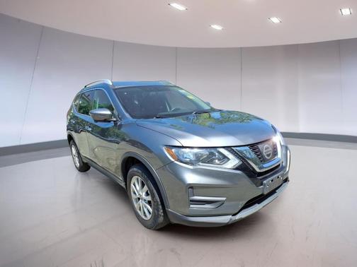 Brilliant Silver 2017 Nissan Rogue SV