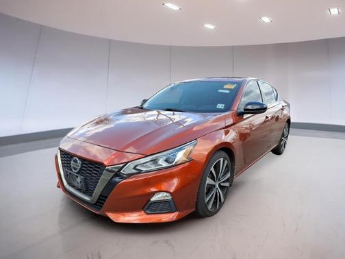 Sunset Drift Chromaflair 2019 Nissan Altima 2.5 SR