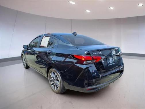 2023 Nissan Versa 1.6 SV