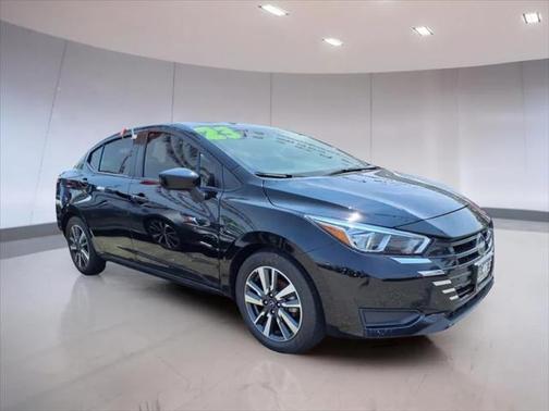 2023 Nissan Versa 1.6 SV