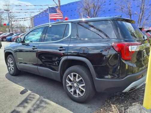 2022 GMC Acadia AWD SLE