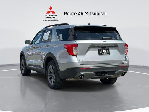 Iconic Silver Metallic 2023 Ford Explorer XLT
