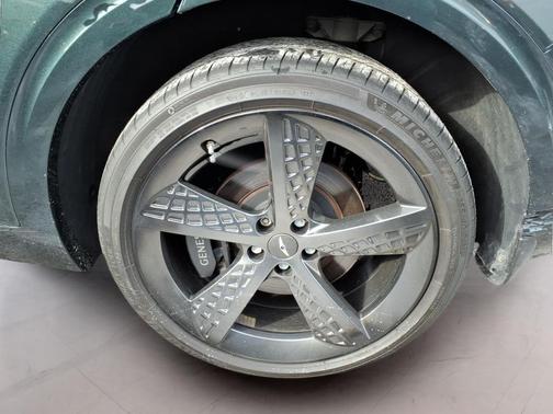 2023 Genesis GV70 2.5T AWD