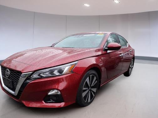 2022 Nissan Altima 2.5 SL