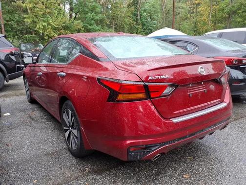 2022 Nissan Altima 2.5 SL