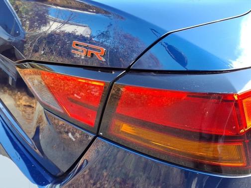 2023 Nissan Altima SR FWD