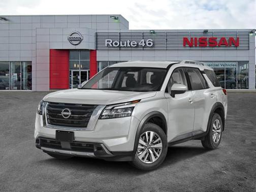 2025 Nissan Pathfinder SL 4WD