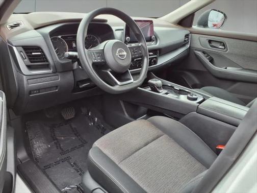 2022 Nissan Rogue S