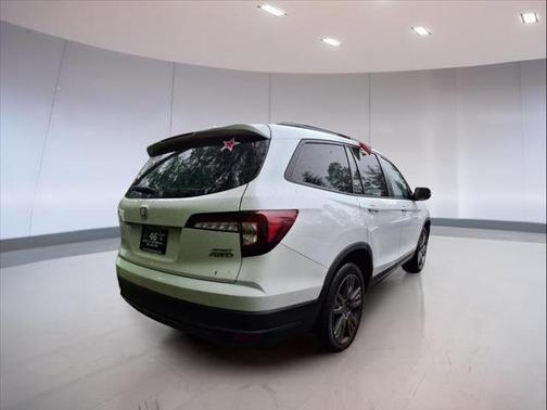 2022 Honda Pilot AWD Sport