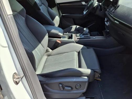 2023 Audi Q5 55 S line Premium
