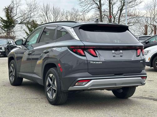 Ecotronic Gray 2025 Hyundai TUCSON SEL