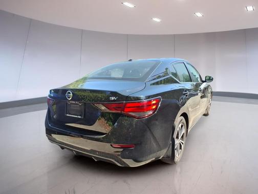 Super Black 2023 Nissan Sentra SV