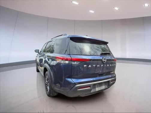 2024 Nissan Pathfinder SV 4WD