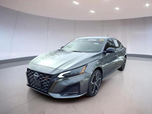 2023 Nissan Altima SR Intelligent AWD