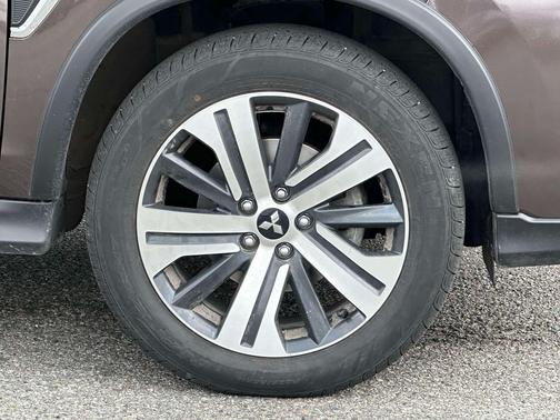 2024 Mitsubishi Outlander Sport SE