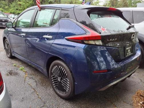 2023 Nissan Leaf SV PLUS 60 kWh