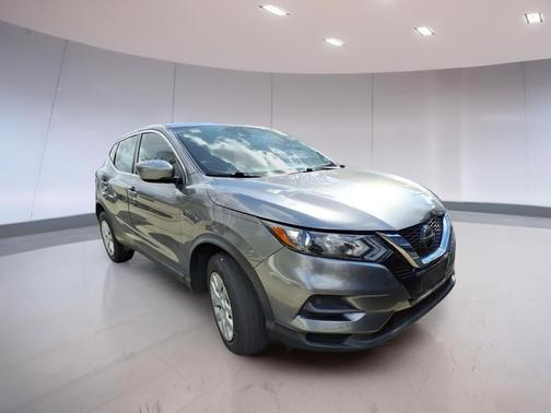 2020 Nissan Rogue Sport SV