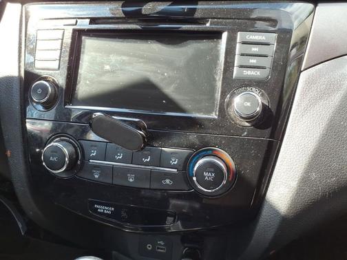 2020 Nissan Rogue Sport SV