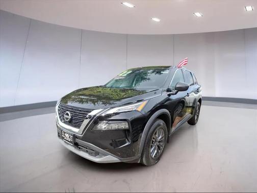 2022 Nissan Rogue S