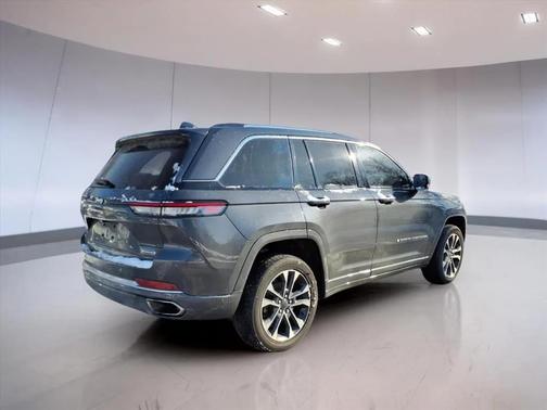 2023 Jeep Grand Cherokee Overland