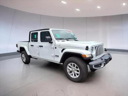 2023 Jeep Gladiator Sport S
