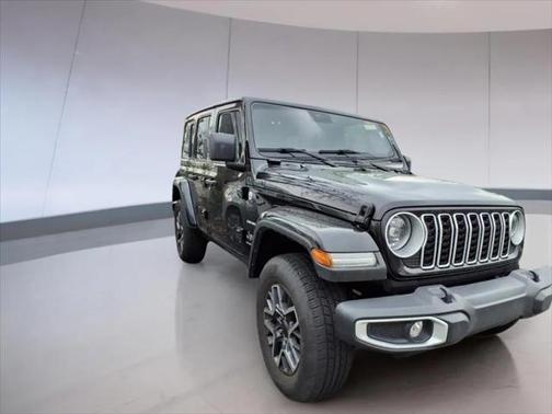 2024 Jeep Wrangler 4-Door Sahara 4x4