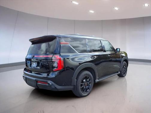 2025 Nissan Armada PRO-4X 4WD