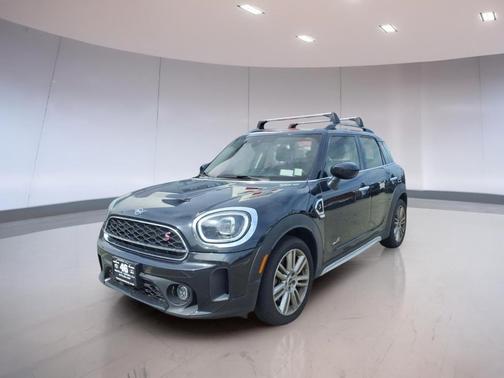 MINI Yours Enigmatic Black Metallic 2024 MINI Countryman Cooper S ALL4