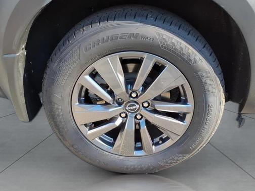 2023 Nissan Pathfinder S