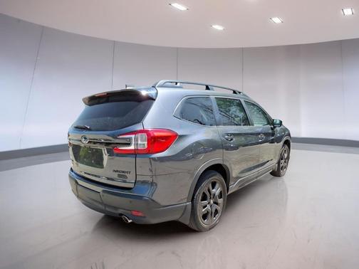 Magnetite Gray 2023 Subaru Ascent Onyx Edition 7-Passenger