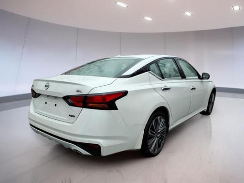 2024 Nissan Altima 2.5 SL