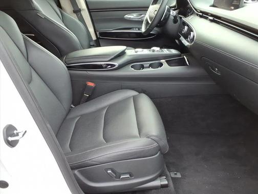 2025 Genesis GV70 2.5T AWD