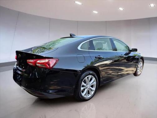 2021 Chevrolet Malibu FWD LT