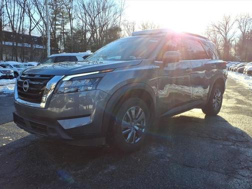 2025 Nissan Pathfinder SV 4WD