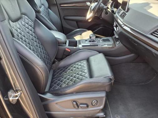 2018 Audi SQ5 3.0T Premium Plus