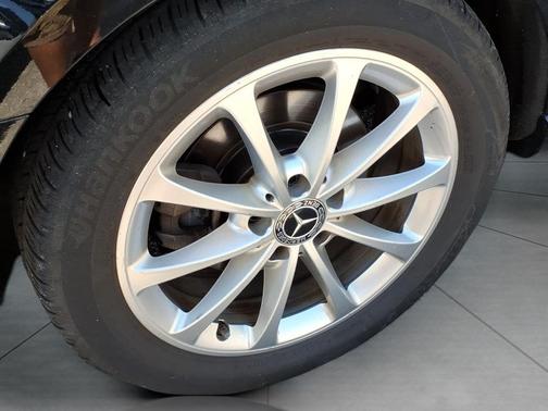 Cosmos Black Metallic 2019 Mercedes-Benz A-Class 4MATIC