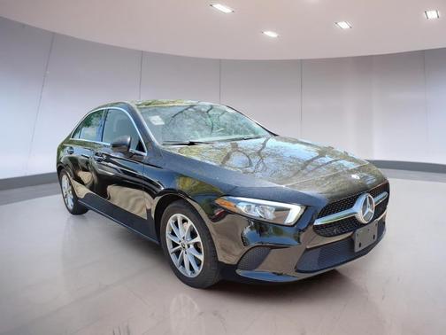 Cosmos Black Metallic 2019 Mercedes-Benz A-Class 4MATIC