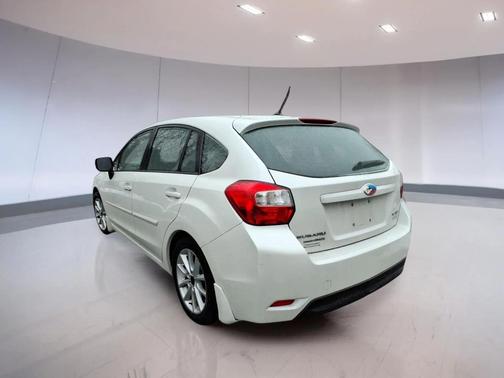 2014 Subaru Impreza 2.0i Premium