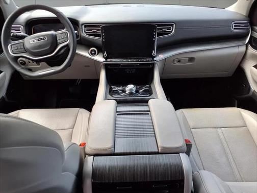 2024 Jeep Wagoneer L Series III 4x4