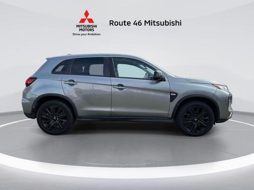 Mercury Gray Metallic 2024 Mitsubishi Outlander Sport 2.0 LE